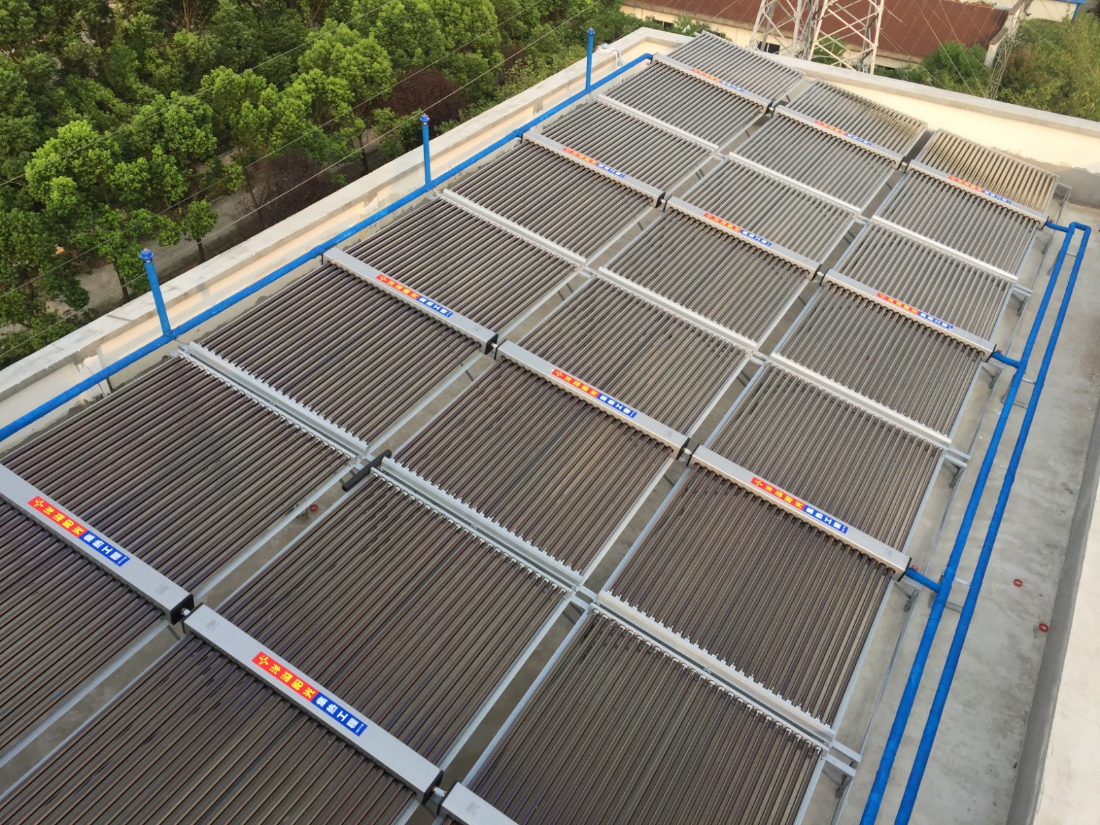 空气太阳能热水器怎样使用更节能呢？